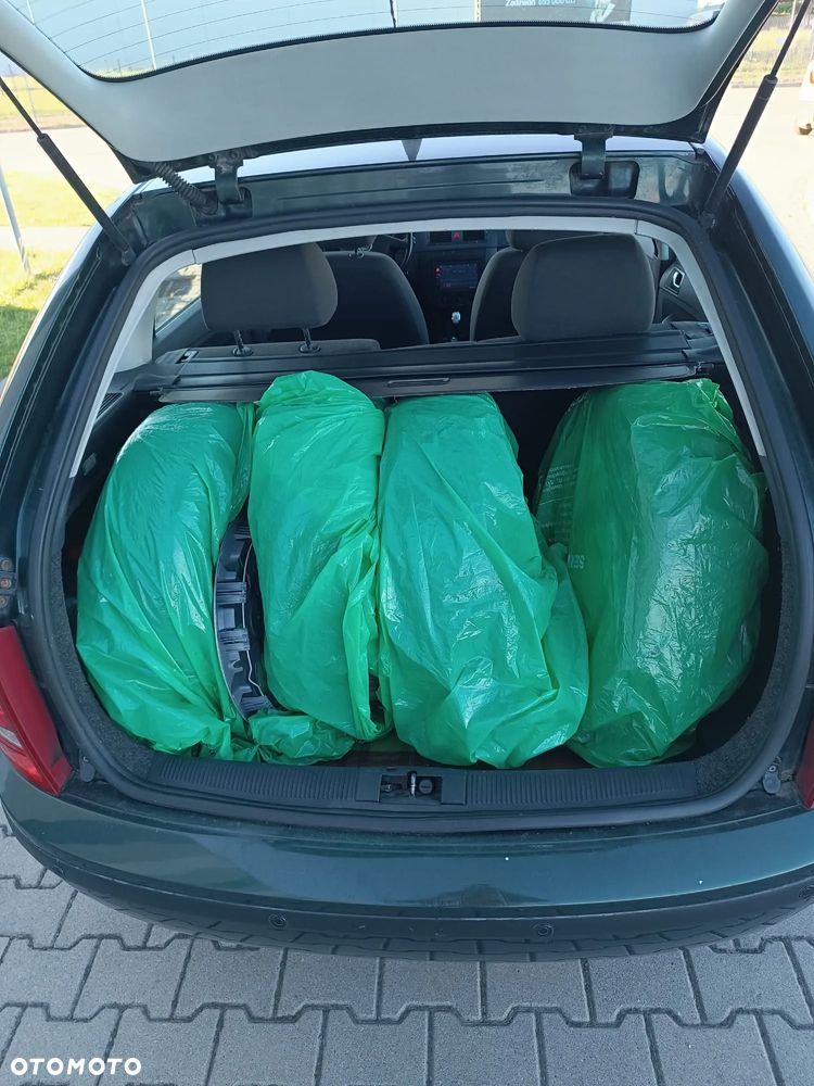 Skoda Fabia - 12