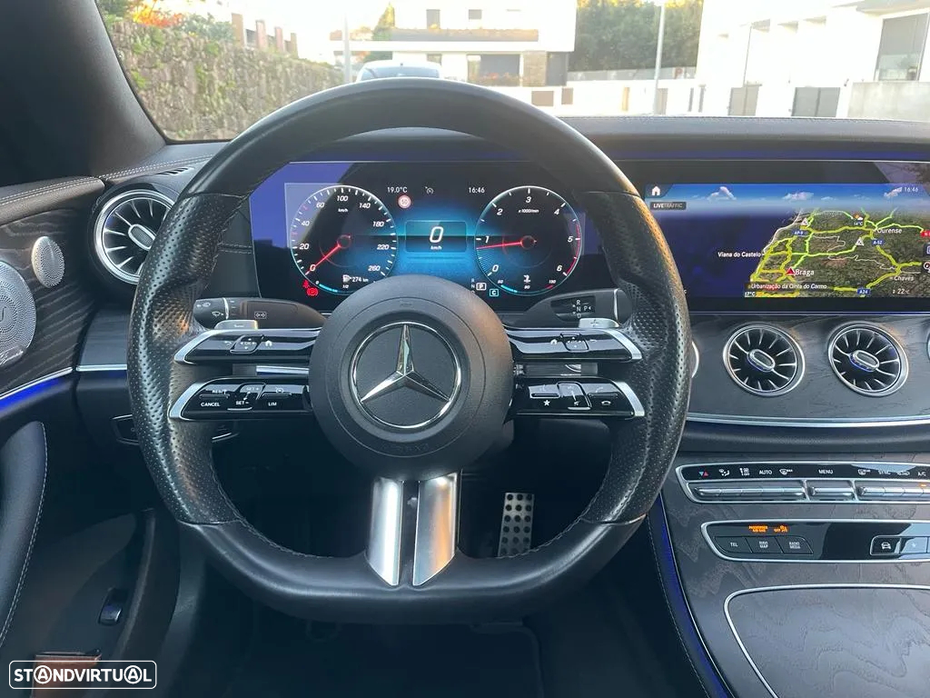 Mercedes-Benz E 220 d AMG Line - 13