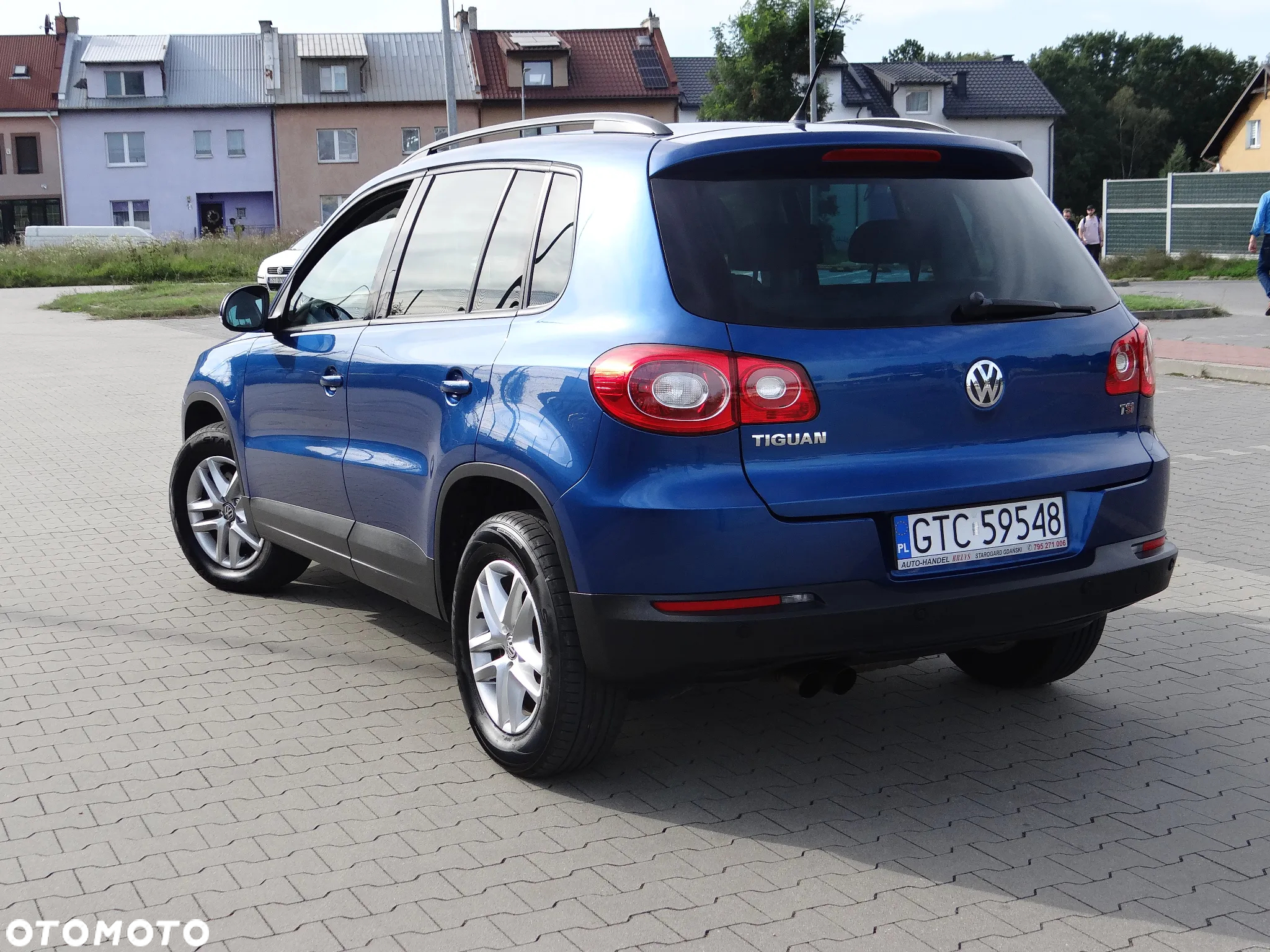 Volkswagen Tiguan - 5