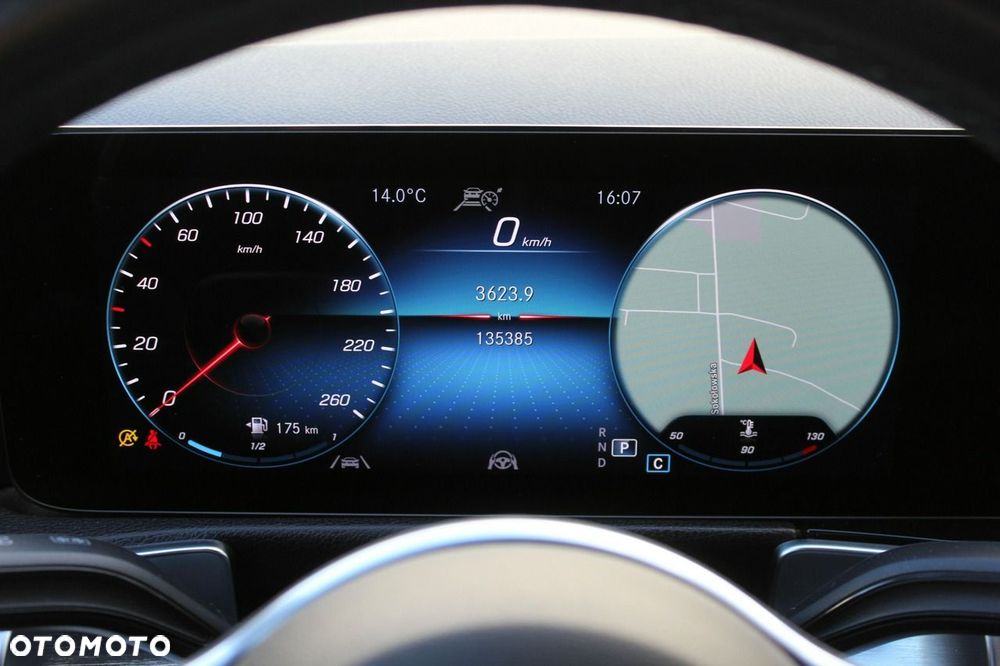 Mercedes-Benz GLB 200 d 8G-DCT - 16