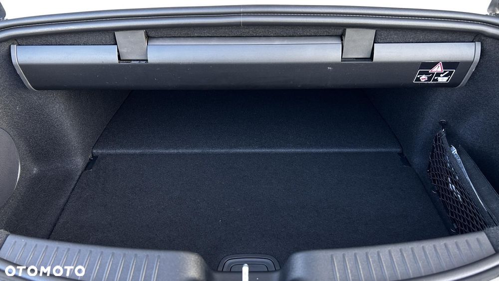 Mercedes-Benz SL - 26