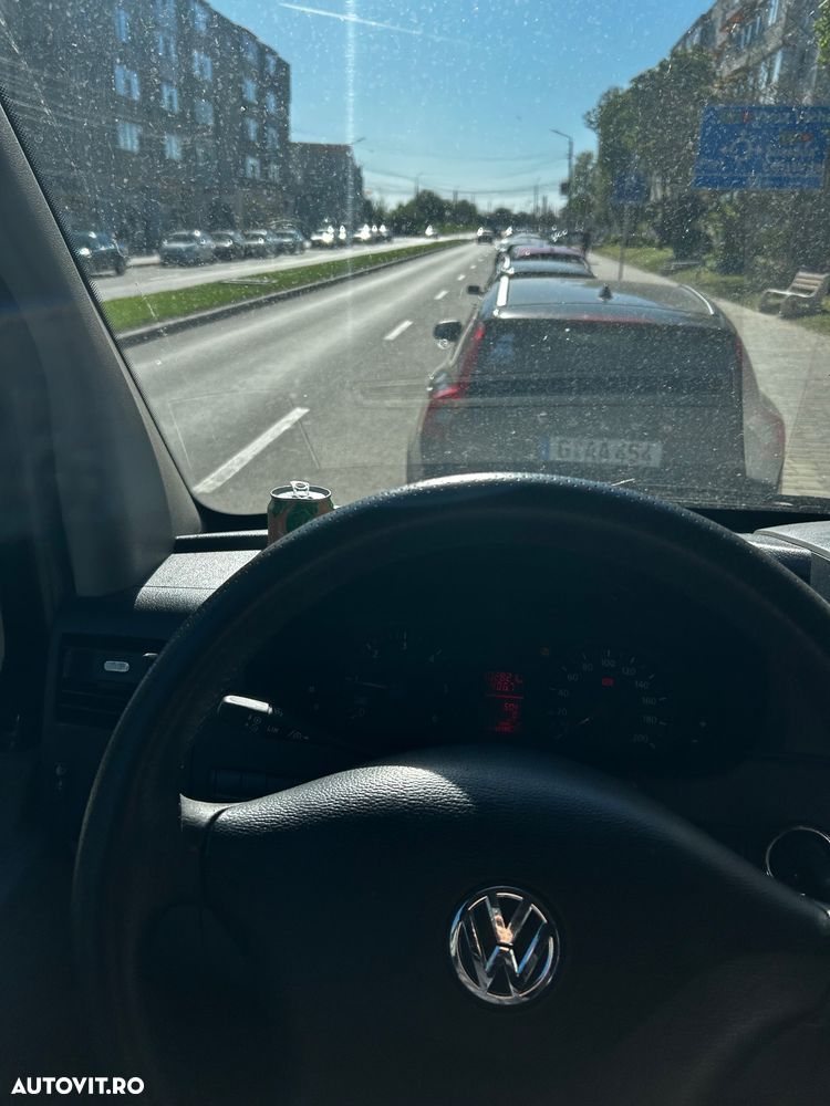 Volkswagen Crafter - 1