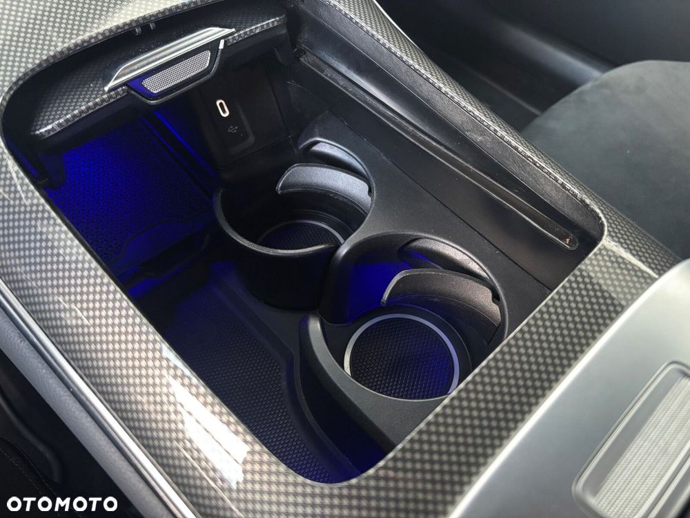 Mercedes-Benz GLC - 13