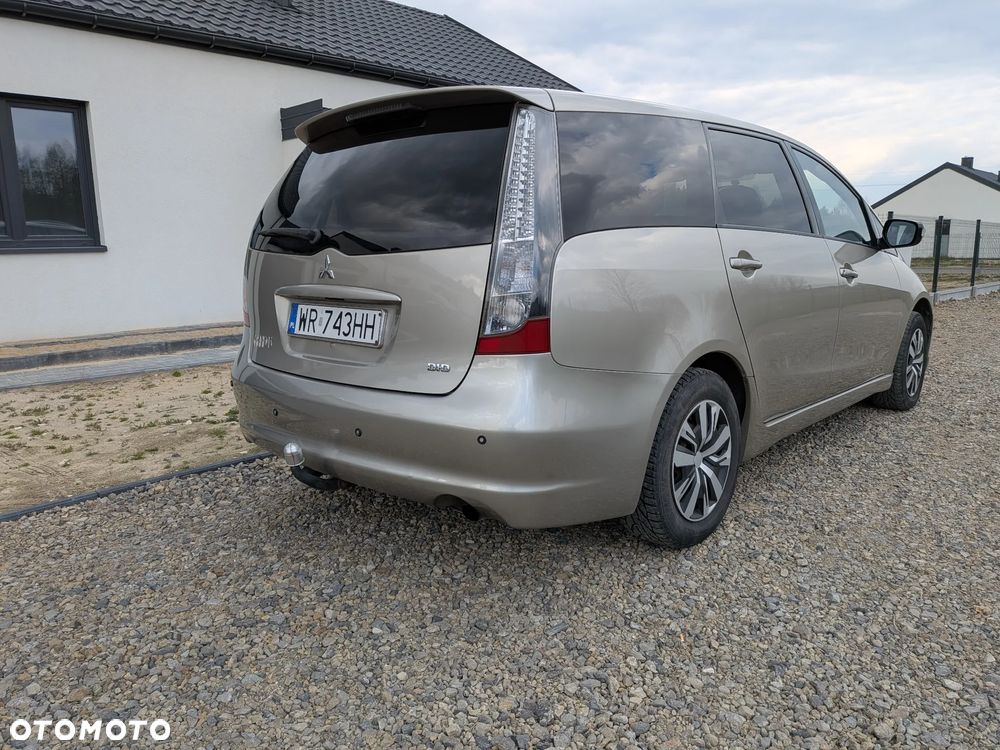 Mitsubishi Grandis 2.0 DID Intense - 6