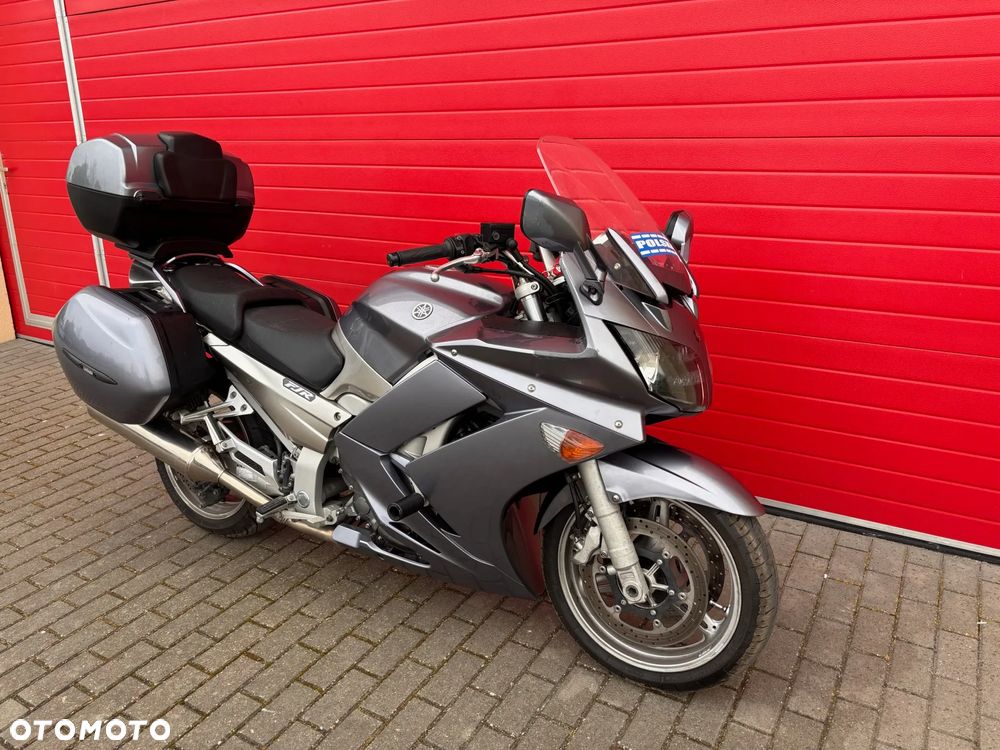 Yamaha FJR - 4