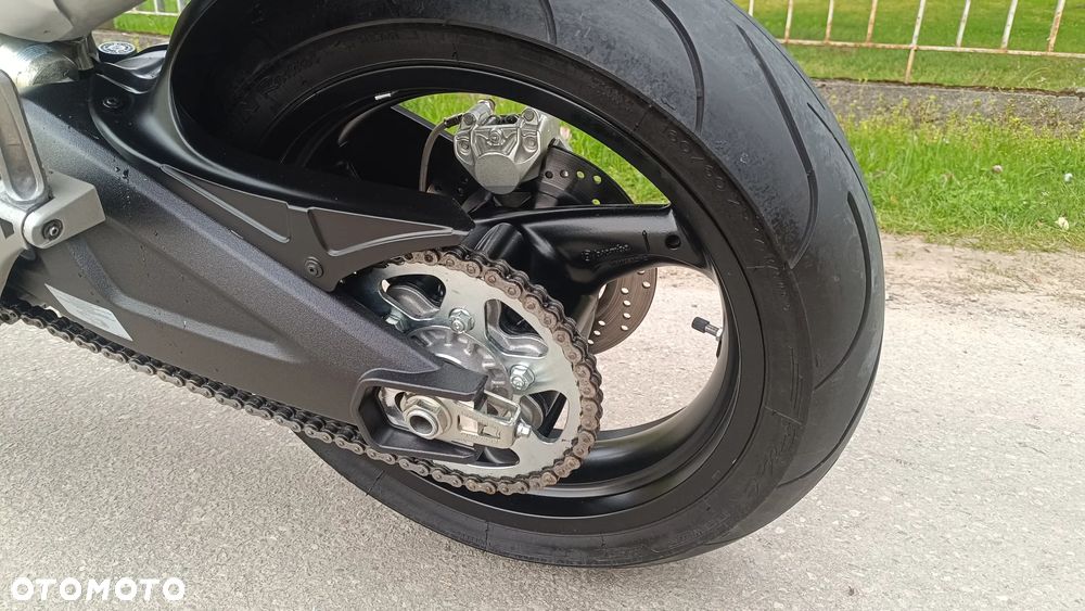 Ducati Monster - 6