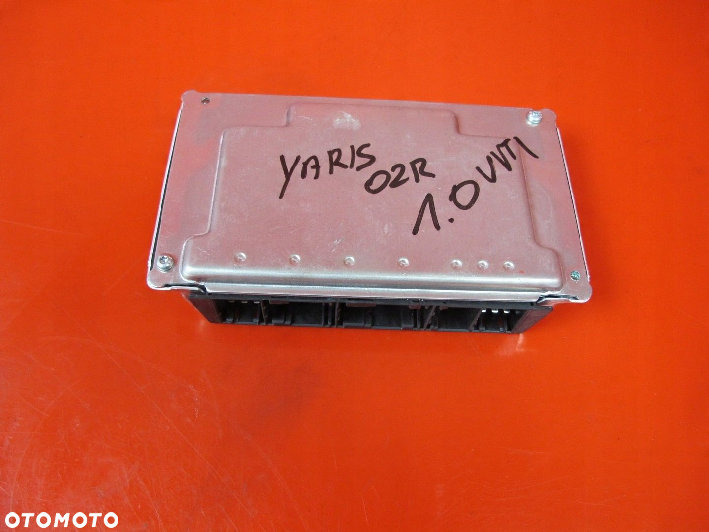 TOYOTA YARIS I 99- 1.0 VVTI STEROWNIK KOMPUTER - 2