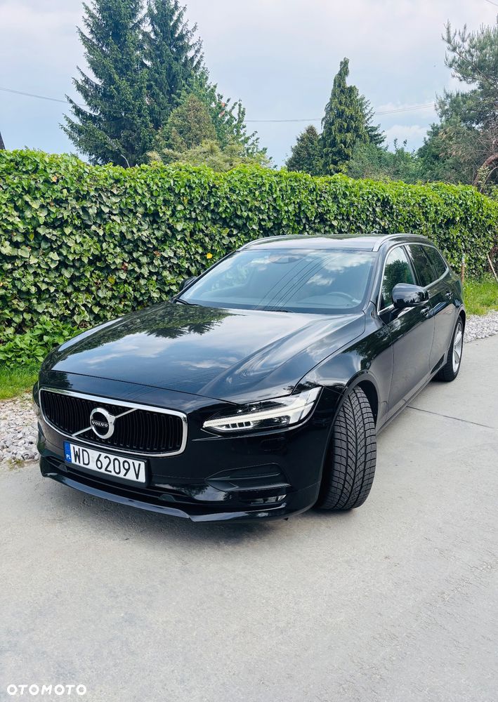 Volvo V90 D4 SCR AWD Momentum Pro - 4