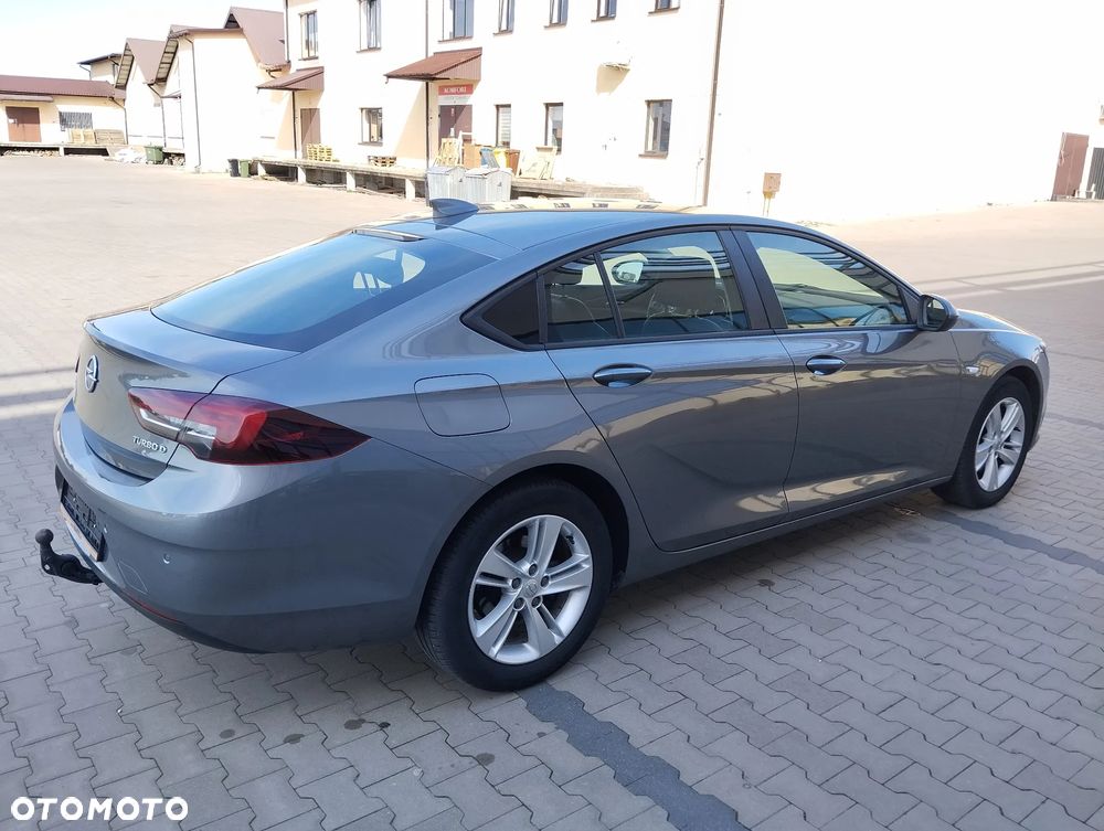 Opel Insignia 1.6 CDTI - 9