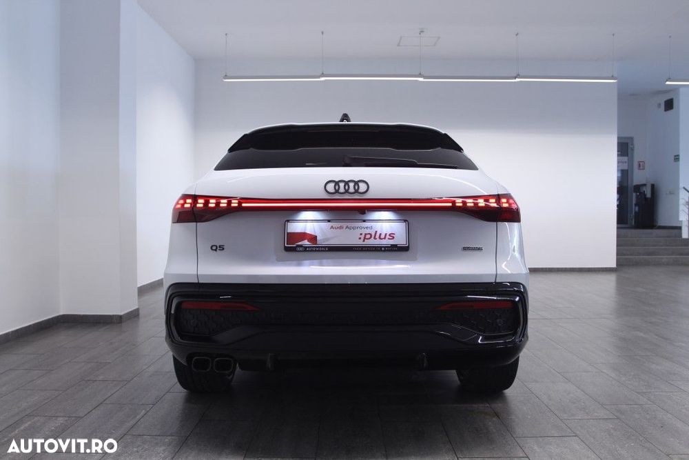 Audi Q5 Sportback 40 TDI quattro S tronic MHEV S Line - 4