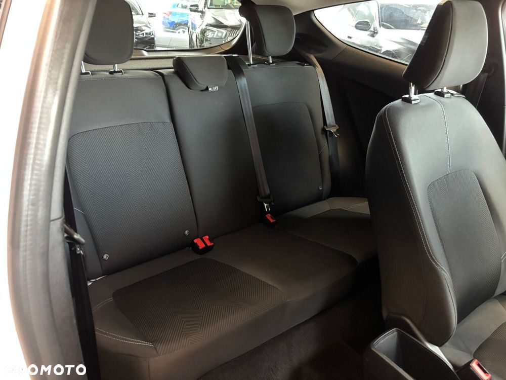 Ford Fiesta - 23
