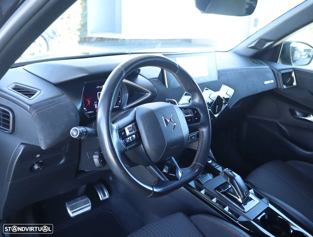 DS DS3 Crossback PureTech 130 Aut. PERFORMANCE LINE - 32