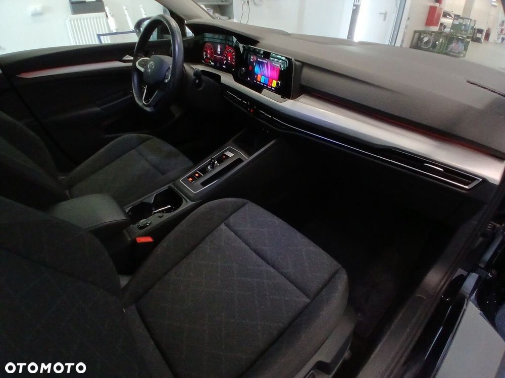 Volkswagen Golf 1.0 eTSI Life DSG - 20