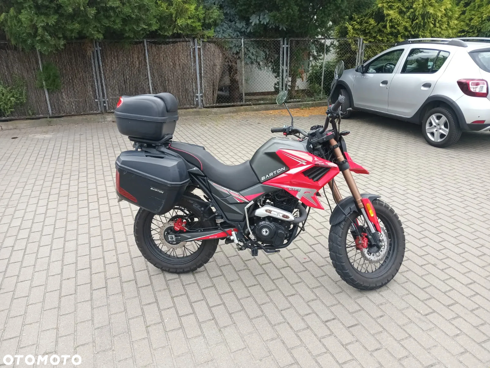 Barton Hyper