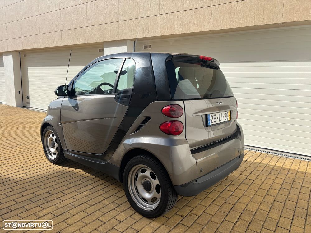 Smart ForTwo Coupé 1.0 mhd Pure 61 - 6