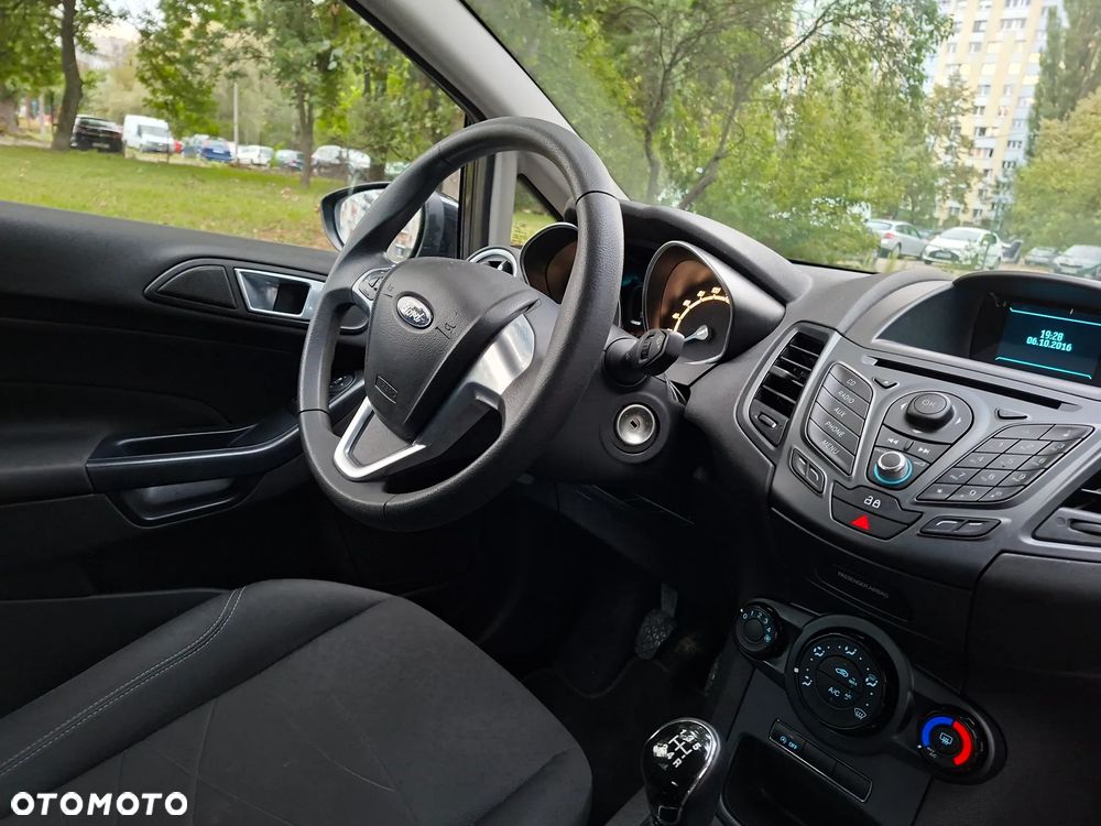 Ford Fiesta - 8