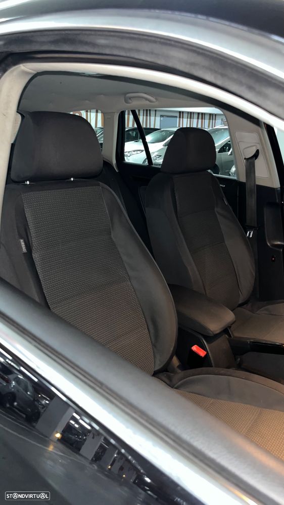 VW Golf Variant 1.6 TDi Confortline - 10