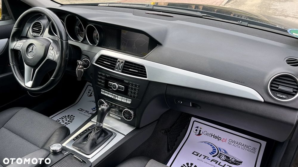 Mercedes-Benz Klasa C 180 BlueEFFICIENCY 7G-TRONIC Avantgarde - 6