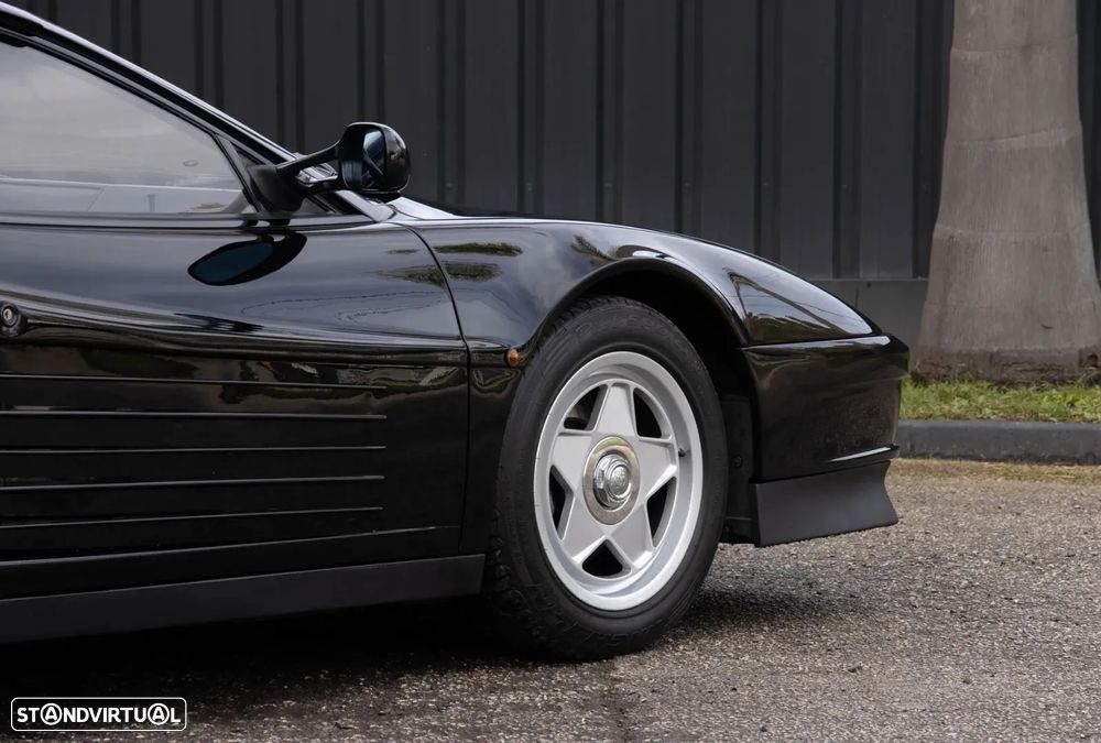 Ferrari Testarossa - 14