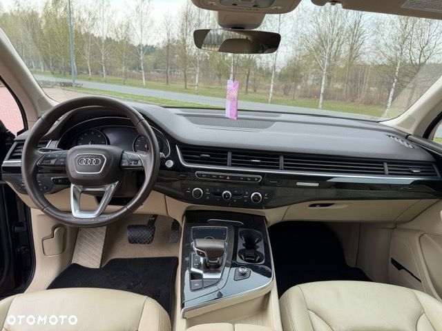Audi Q7 - 18