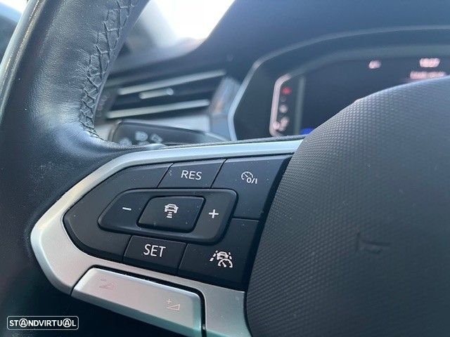 VW Passat Variant - 17
