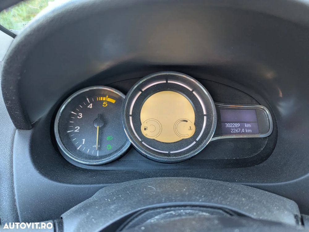 Renault Fluence 1.5dCi Privilege - 6