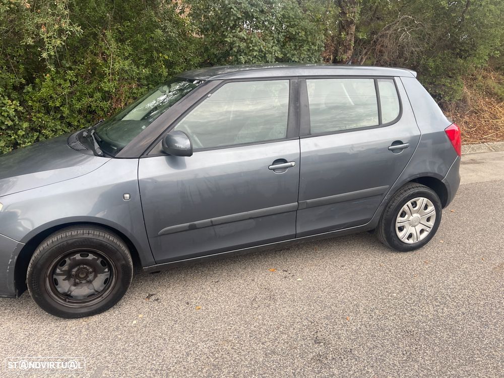 Skoda Fabia 1.2 Ambiente - 2