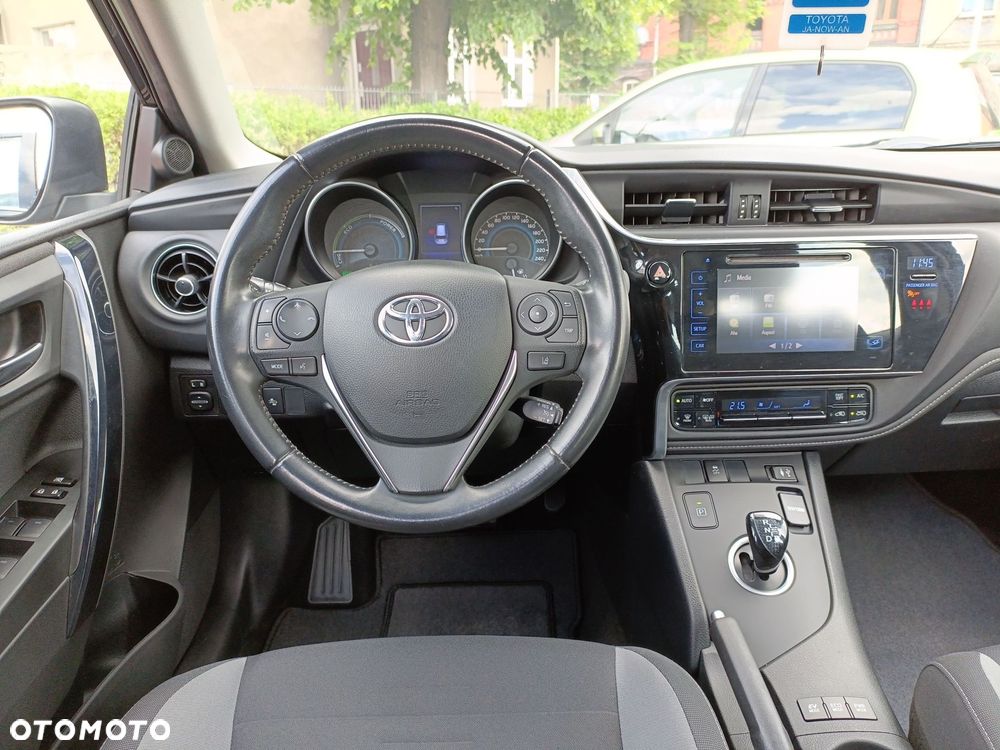 Toyota Auris Hybrid 135 Comfort - 15