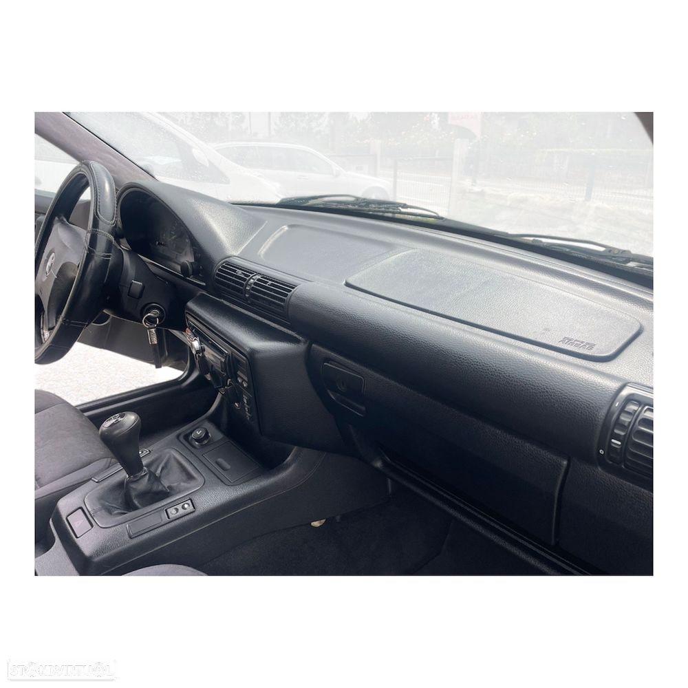 BMW 318 tds Compact - 6