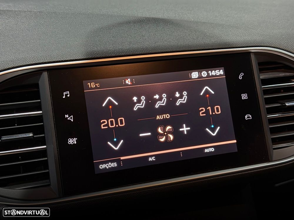 Peugeot 308 1.2 PureTech Active Pack - 19