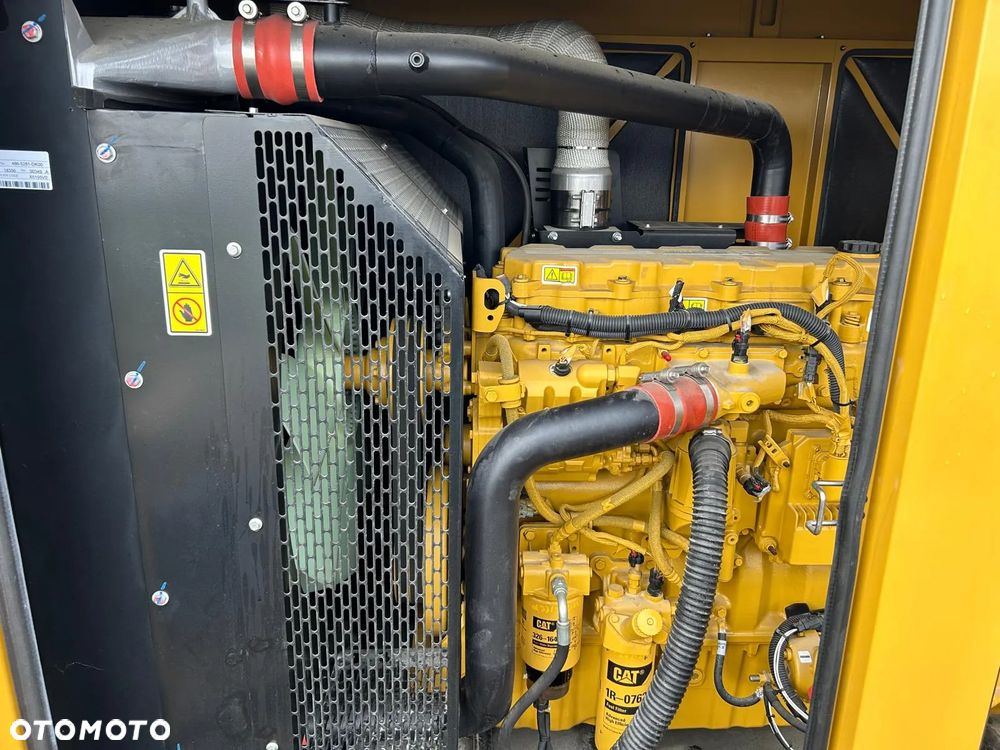 Caterpillar DE330E0 - 3