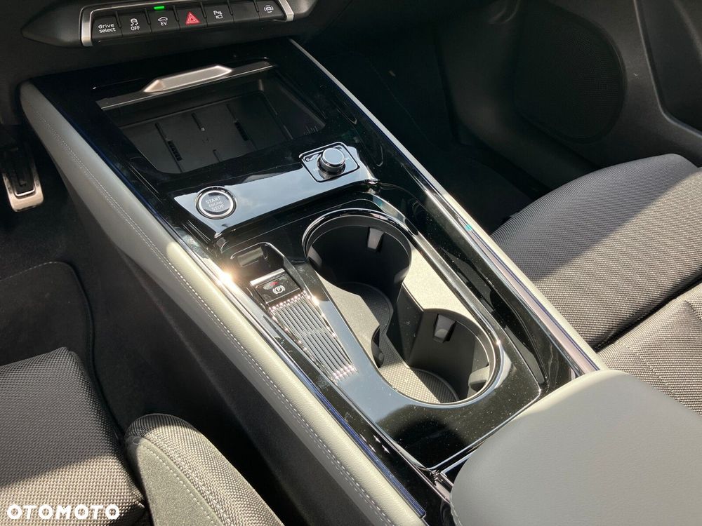 Audi Q3 - 22