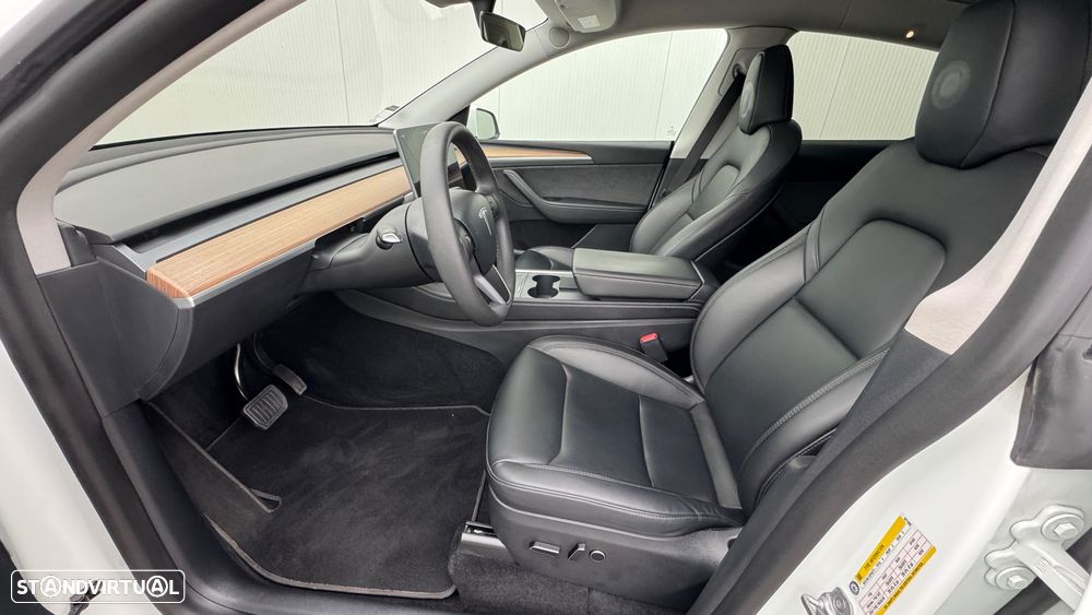Tesla Model Y Long Range Tração Integral - 20