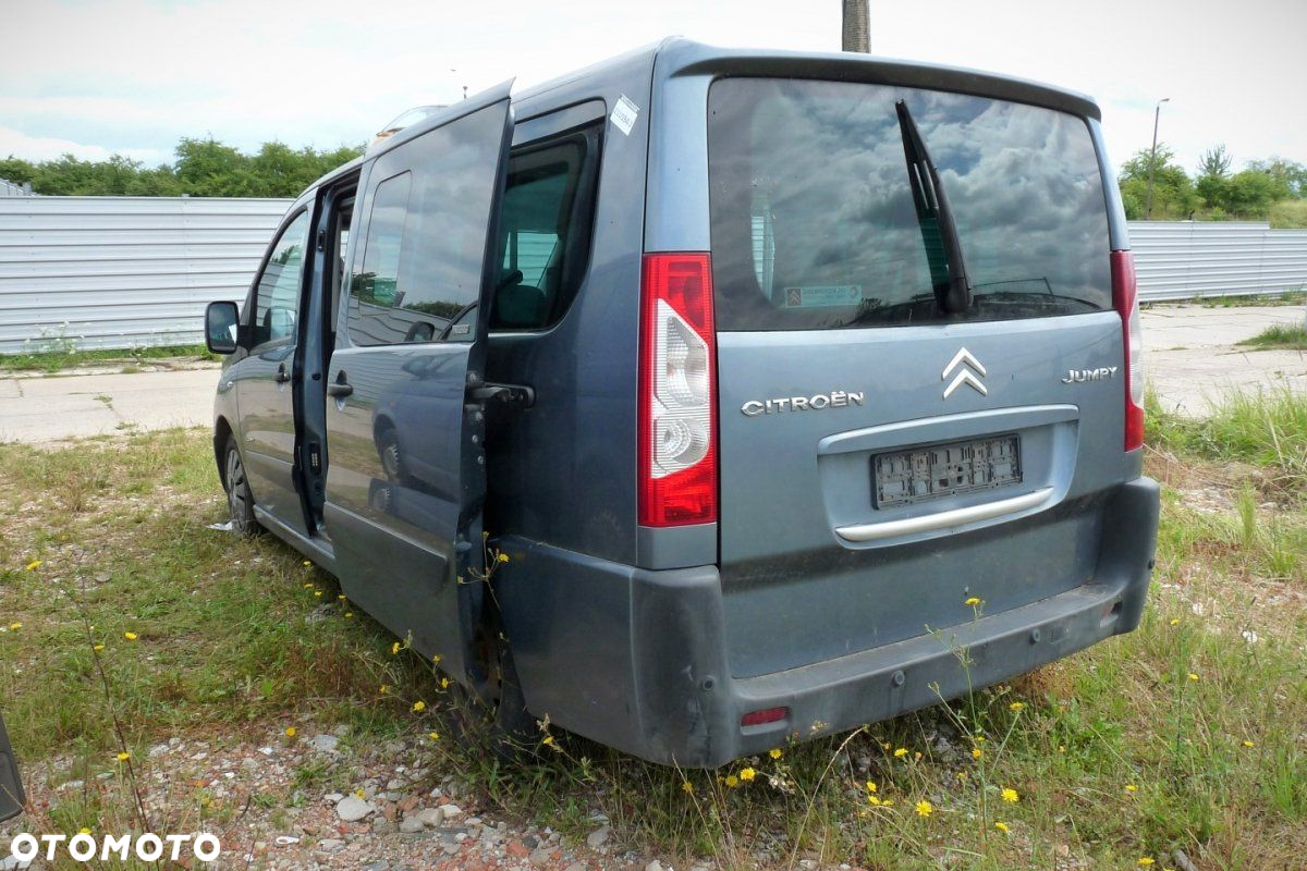 Citroen Jumpy II 2007 2.0HDI RHR Bus (MASKA, ZDERZAK, LAMPA, BŁOTNIK, DRZWI, KLAPA, SZYBA, FOTEL) - 6
