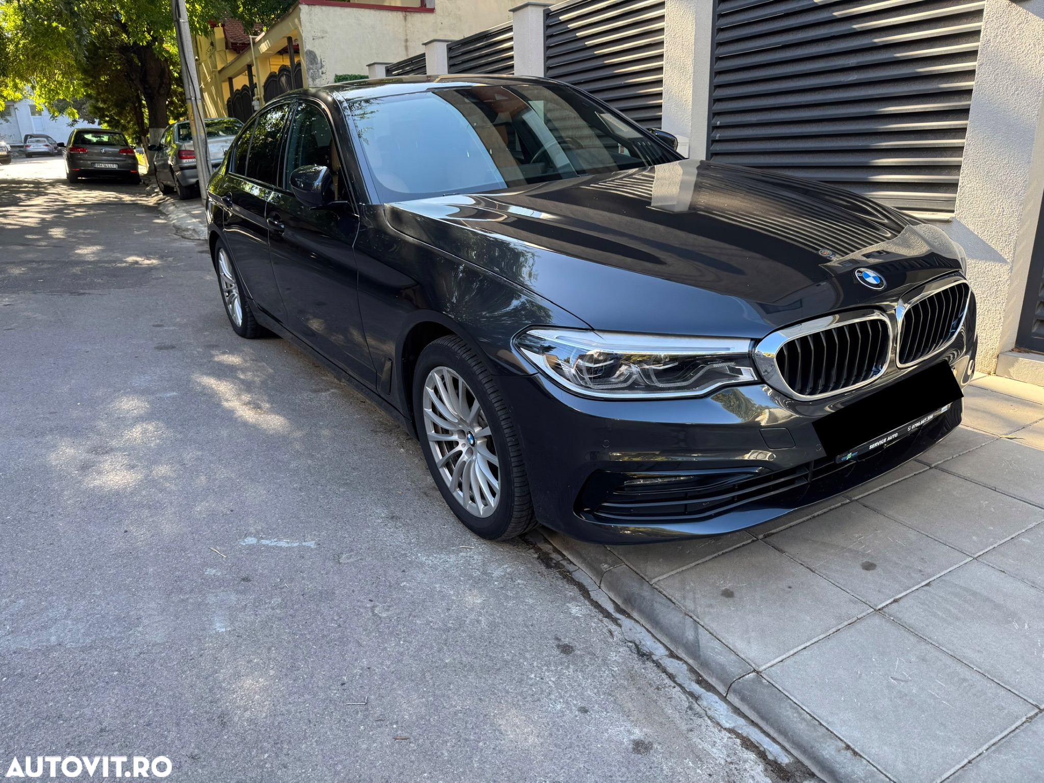 BMW Seria 5 530i xDrive Aut. M Sport Edition - 2