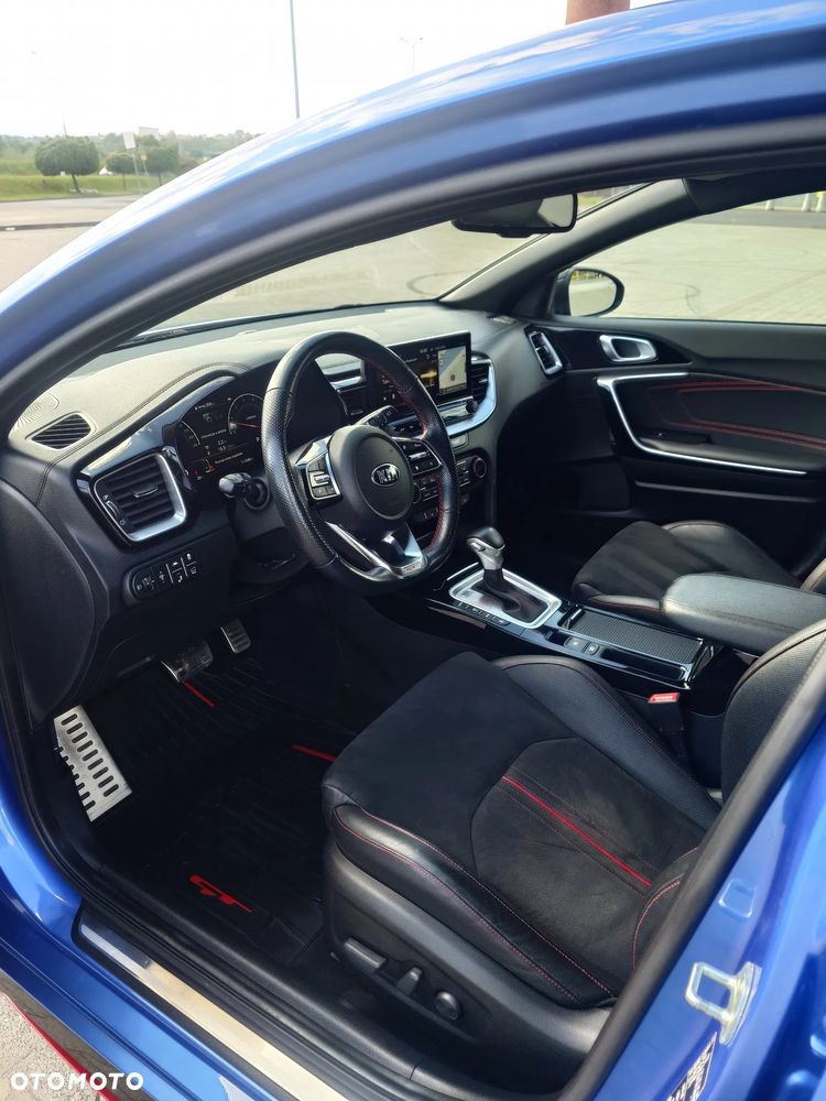 Kia ProCeed - 8