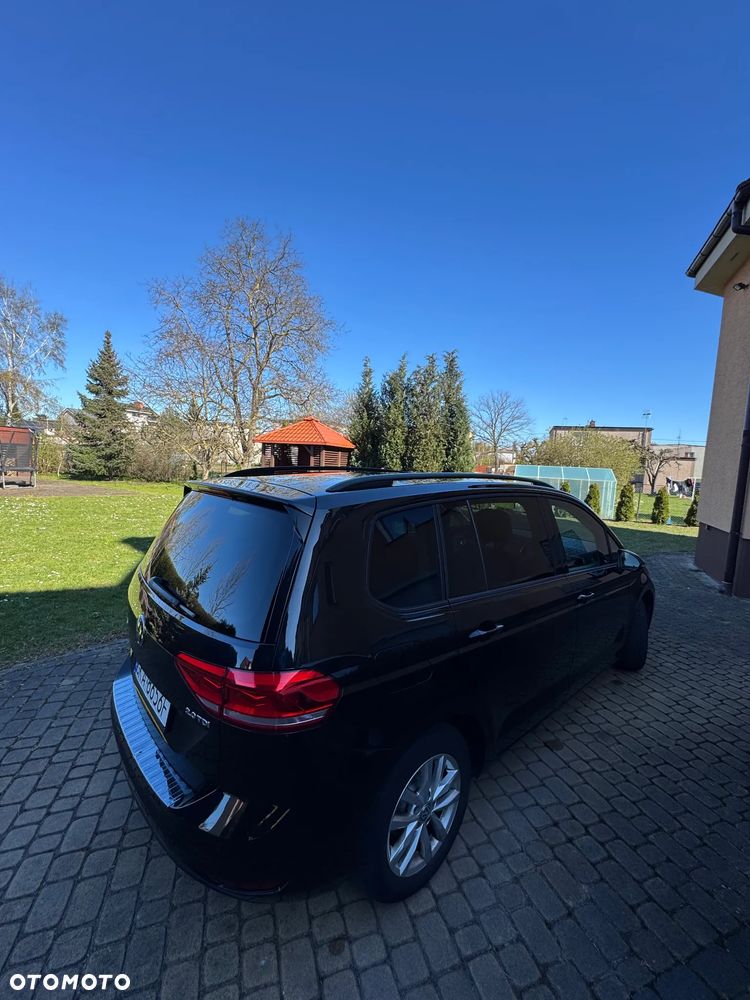 Volkswagen Touran 2.0 TDI SCR (BlueMotion Technology) DSG Comfortline - 12