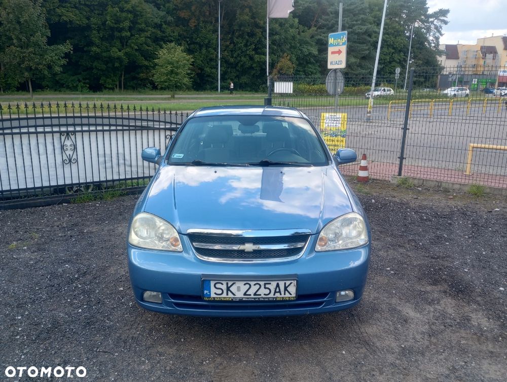 Chevrolet Nubira - 2