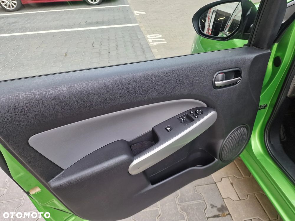 Mazda 2 1.3 Comfort - 22