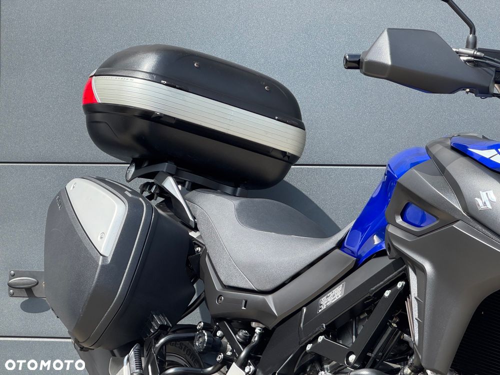 Suzuki V-STROM - 4