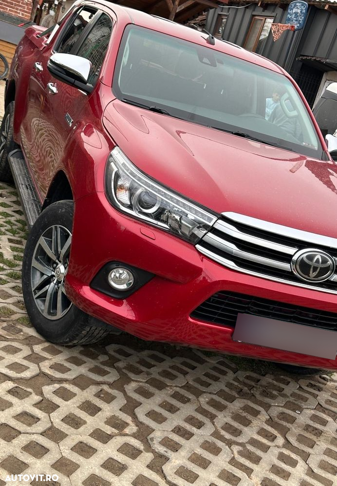 Toyota Hilux 4x4 Double Cab A/T Invincible - 8