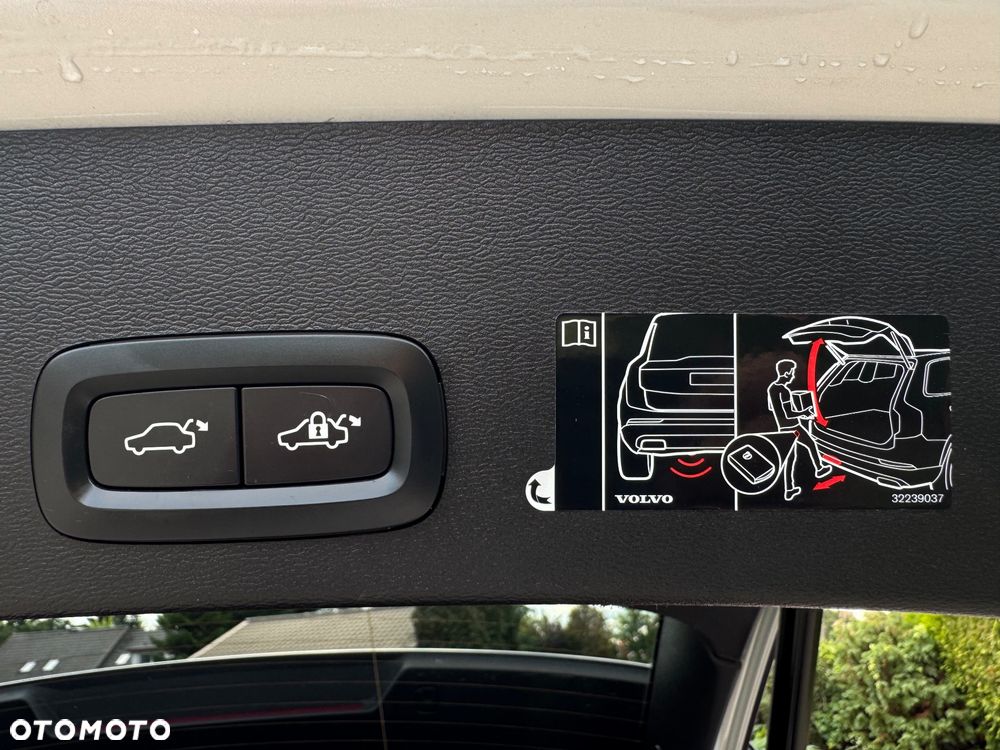 Volvo XC 40 T4 Recharge DKG RDesign - 27