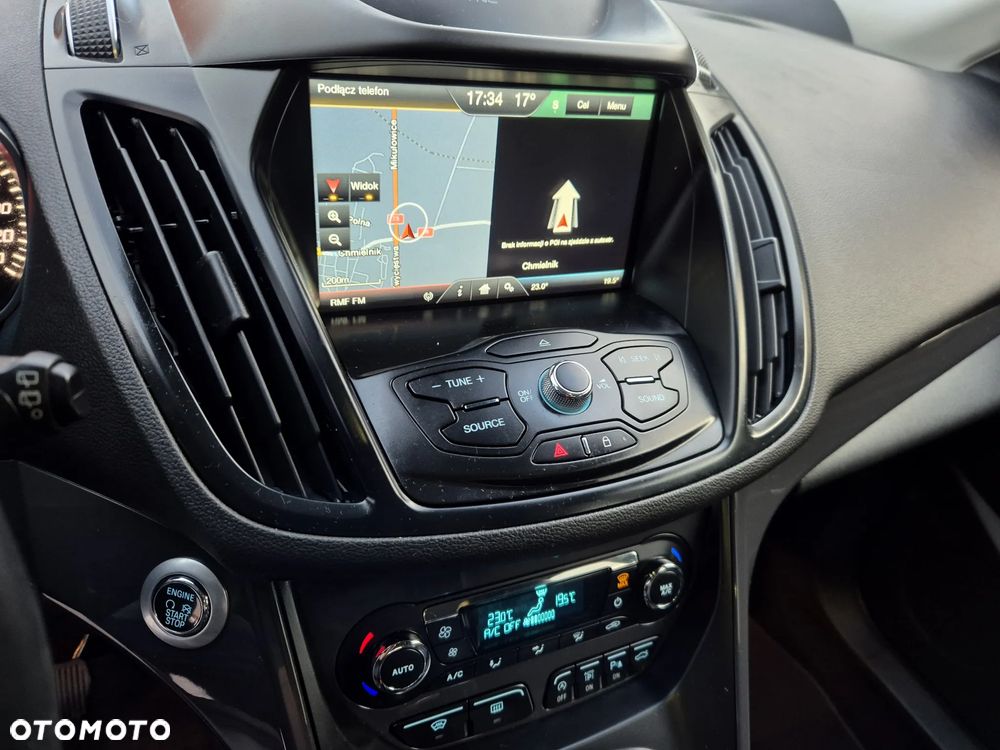 Ford Kuga 2.0 TDCi 2x4 Titanium - 27