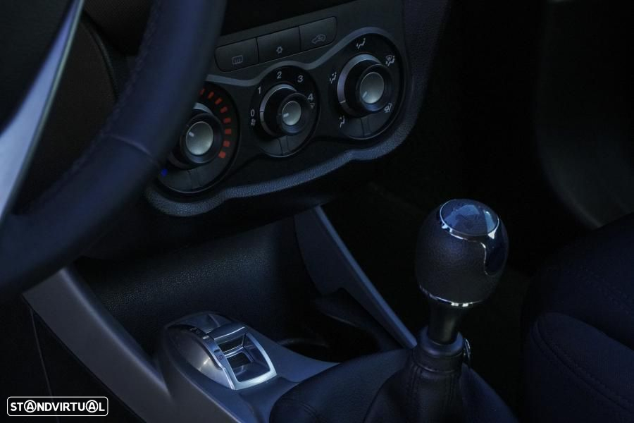 Alfa Romeo MiTo - 15
