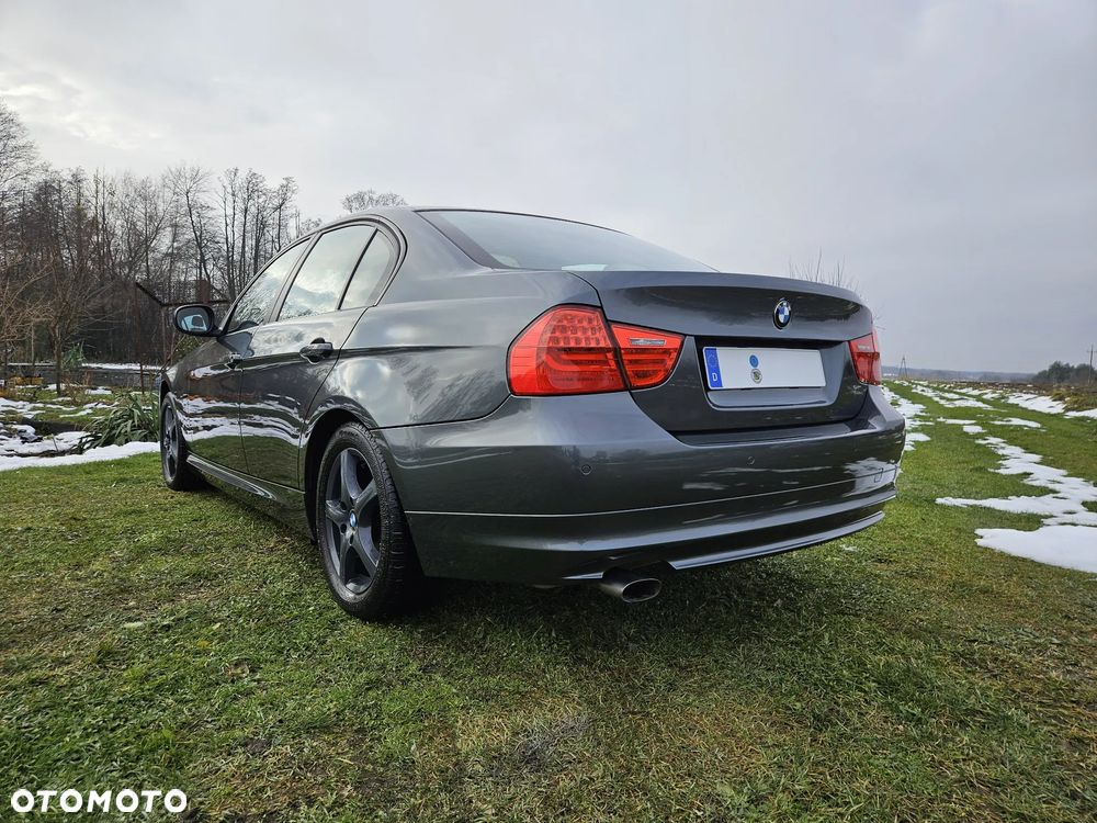 BMW Seria 3 - 16