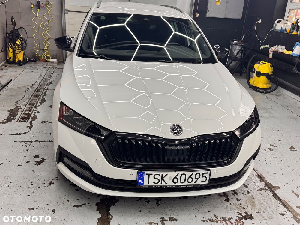 Skoda Octavia 2.0 TDI DSG First Edition - 4