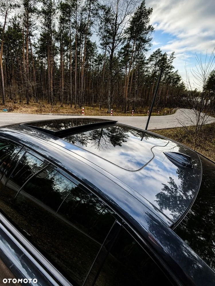 BMW Seria 7 740Li - 4