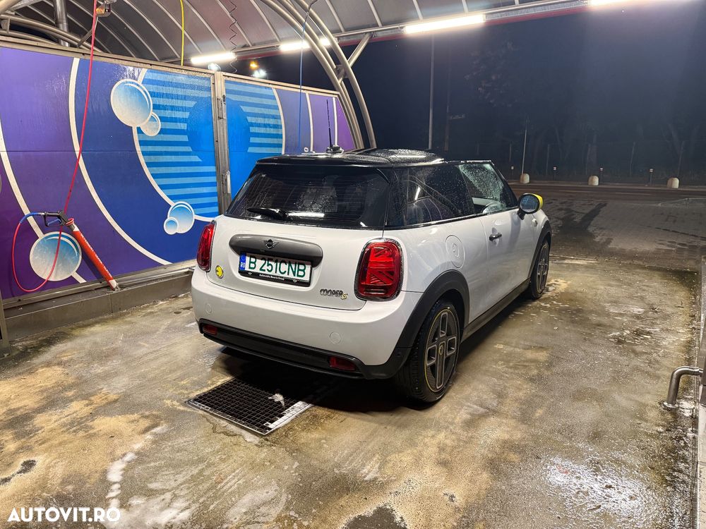 Mini Cooper SE Standard - 8