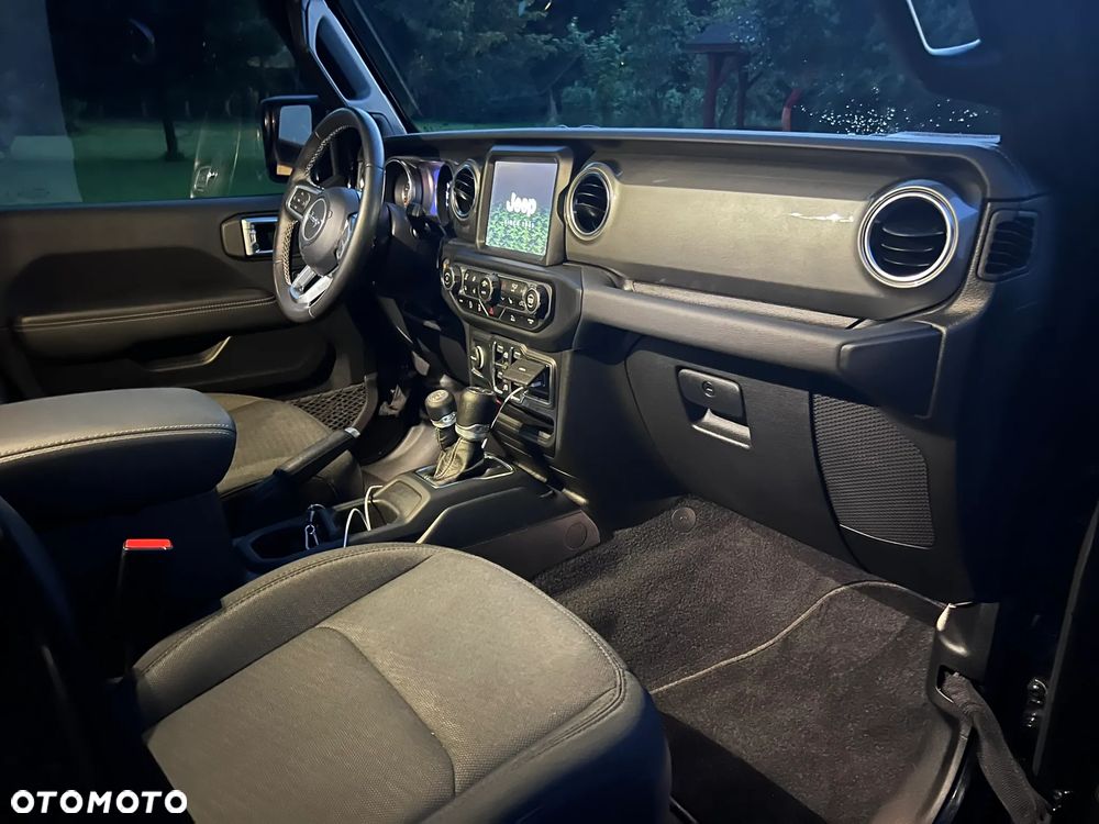 Jeep Wrangler 2.0 T-GDI Hardtop AWD Automatik Sahara - 23