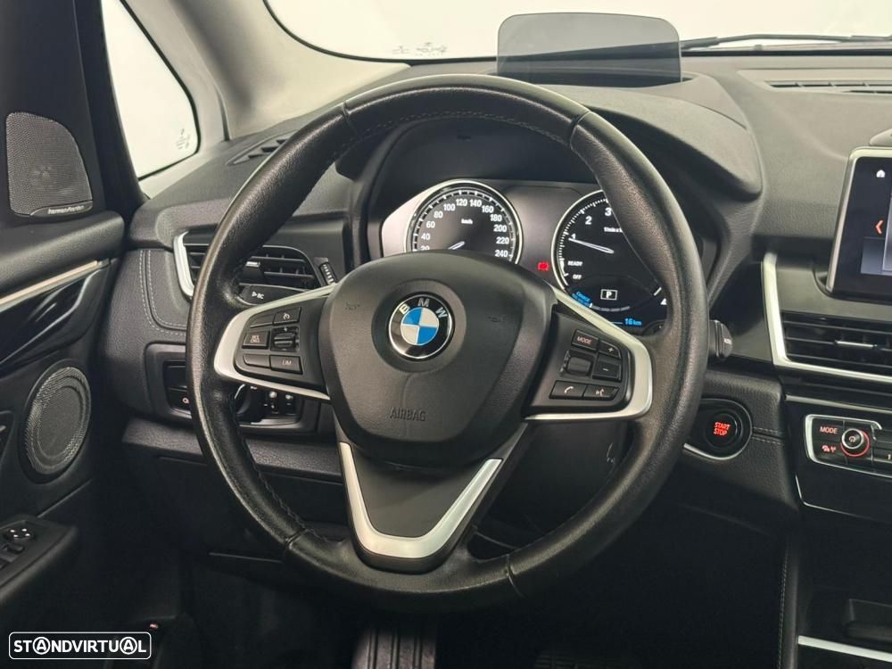 BMW 225xe Active Tourer Line Luxury - 37